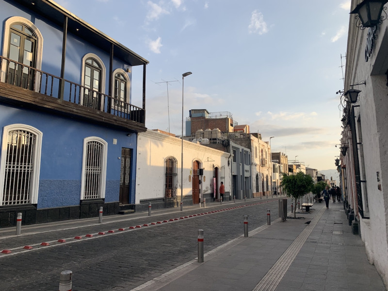 America Movil agrees to acquire Peru broadband provider Wow