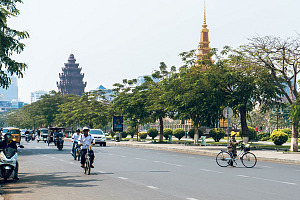 Cambodia’s Smart Axiata and TrueMoney to combine service offerings