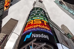 AST SpaceMobile gets S-Band boost for satcoms services